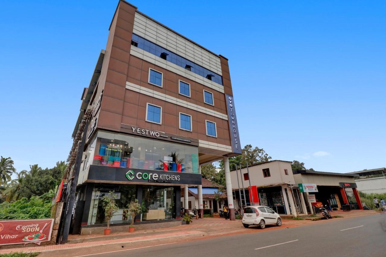 מלון Tullipurmbu Oyo Townhouse 1070 Ramis Plaza מראה חיצוני תמונה