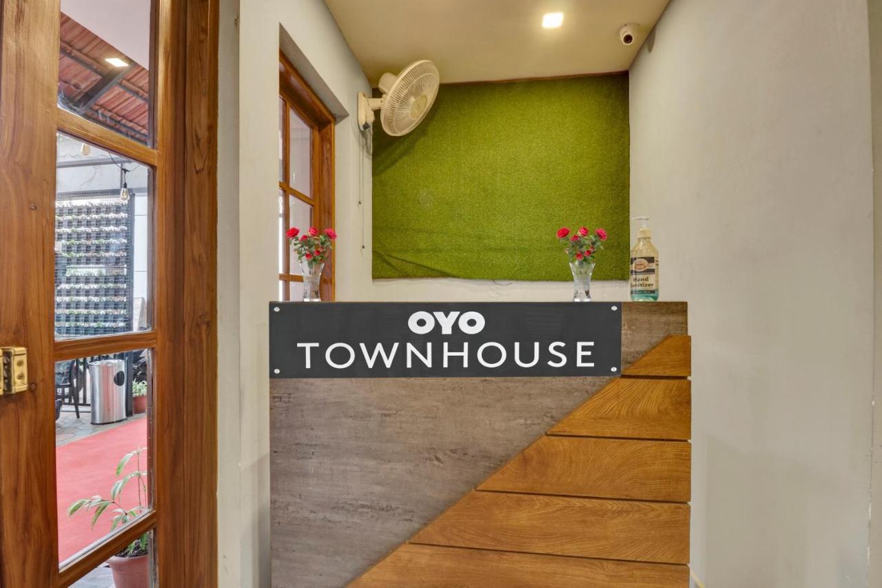 מלון Tullipurmbu Oyo Townhouse 1070 Ramis Plaza מראה חיצוני תמונה