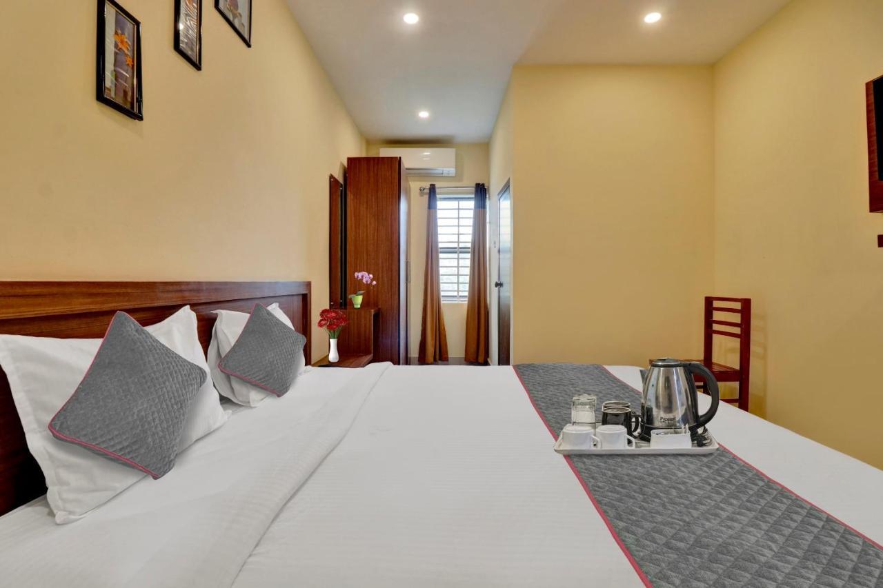 מלון Tullipurmbu Oyo Townhouse 1070 Ramis Plaza מראה חיצוני תמונה